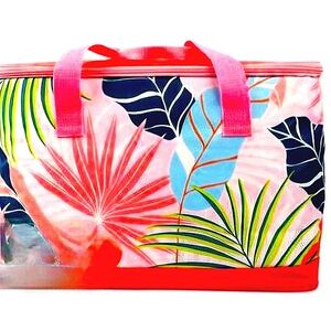 Cooler Tote Bag ✨️NWT ✨️